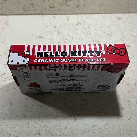 Hello Kitty x Sanrio 3 Piece Ceramic Sushi Set *BNWT* - Picture 3 of 4